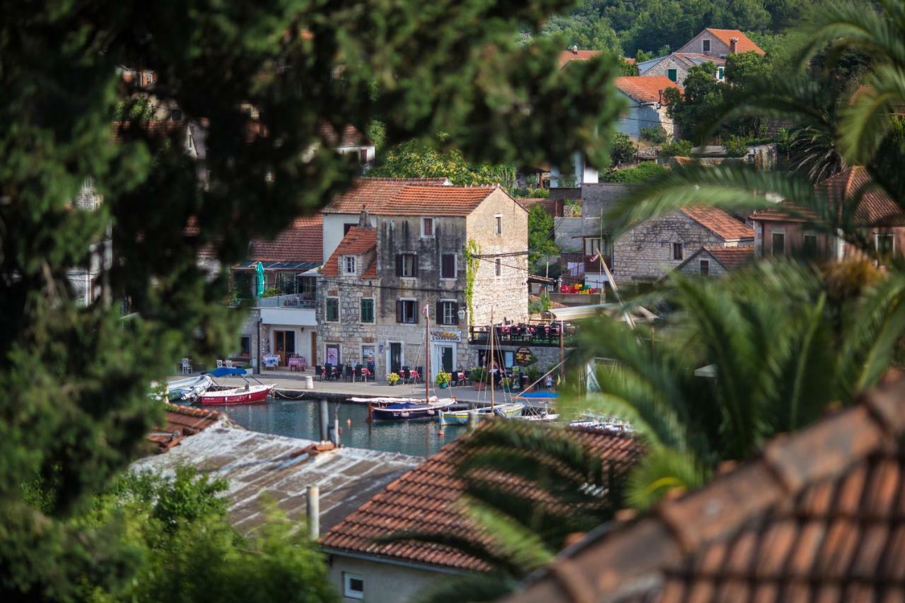 Apartment Smuljic Vrboska Buitenkant foto